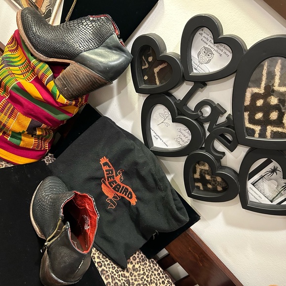 Leather boots - Picture 2 of 4